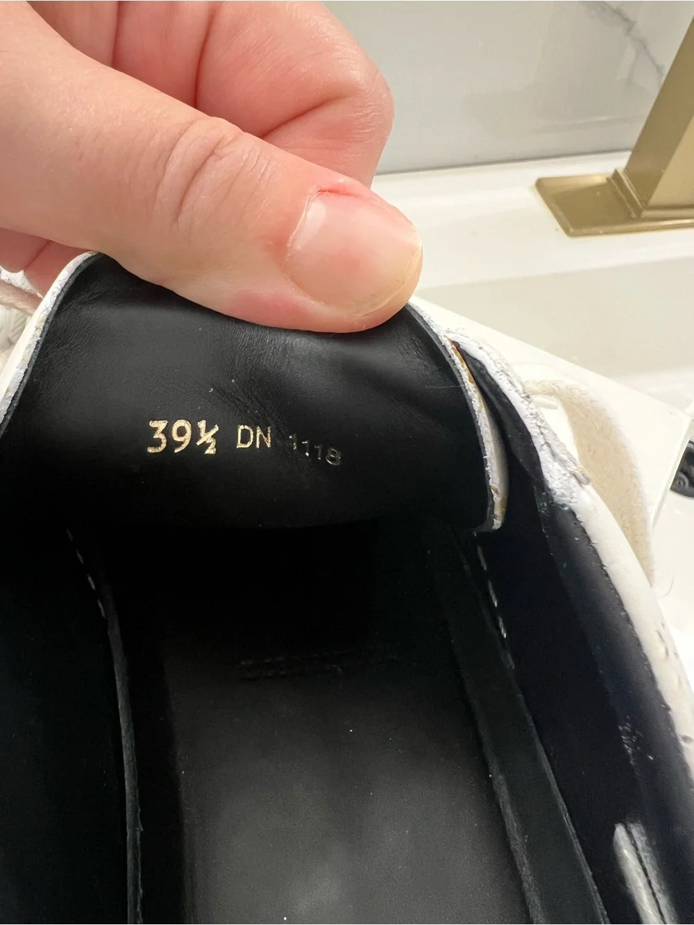 Givenchy low sole